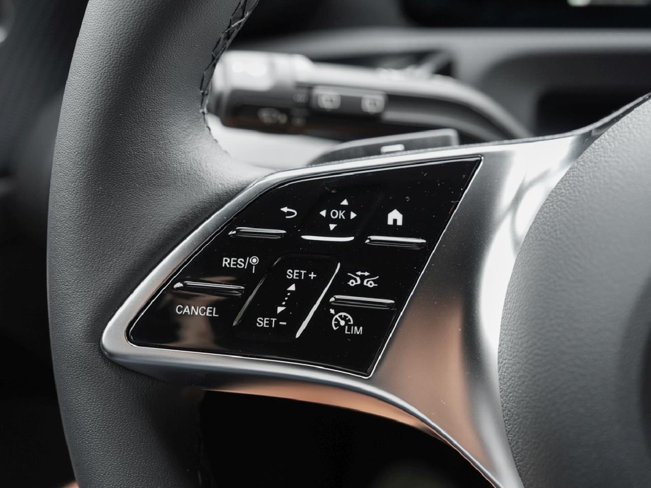 Mercedes-Benz A 180 Progressive Kamera Spurhalte Spiegel Park