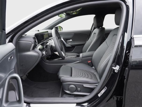 Mercedes-Benz A 180 Progressive Kamera Spurhalte Spiegel Park