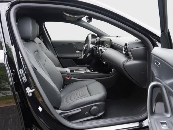 Mercedes-Benz A 180 Progressive Kamera Spurhalte Spiegel Park