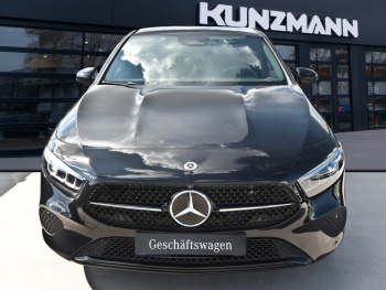 Mercedes-Benz A 180 Progressive Night Panorama Distronic 360°