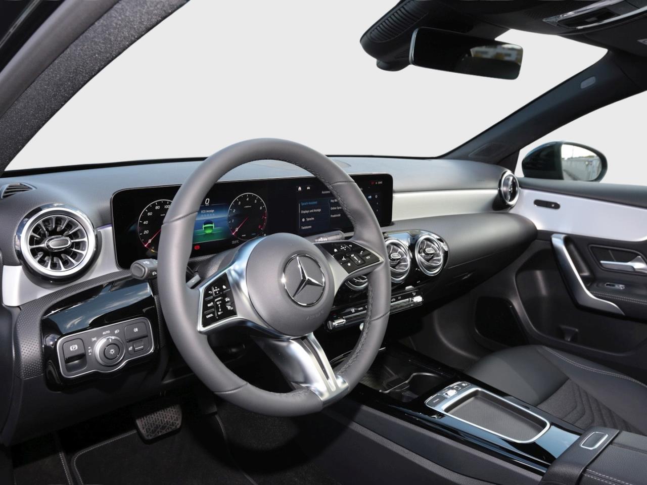 Mercedes-Benz A 180 Progressive Night Panorama Distronic 360°