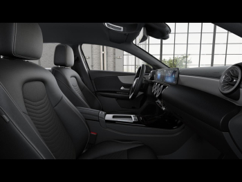 Mercedes-Benz A 180 Progressive MBUXNavi Distronic 360° AHK