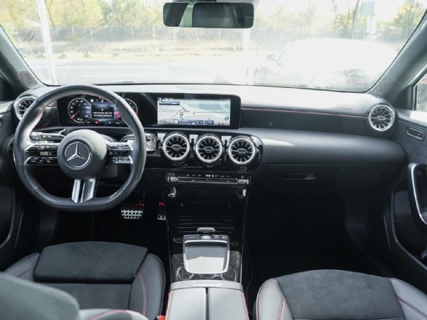 Mercedes-Benz A 180 AMG Distronic Navi Kamera SpurH ParkA SHZ