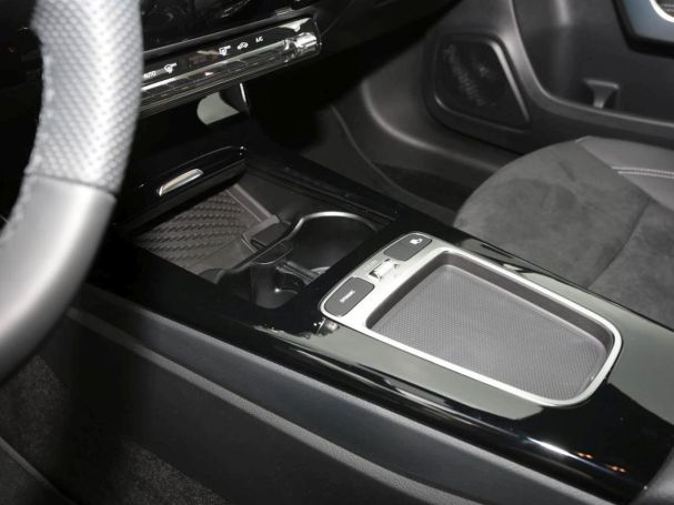 Mercedes-Benz A 200 d Kompaktlimousine AMG Night AHK SHZ Kamera