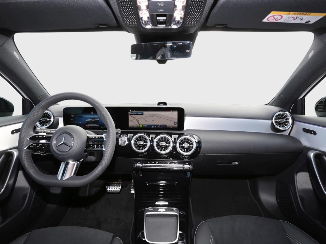 Mercedes-Benz A 200 d AMG Night MBUXNavi Panorama 360° AHK
