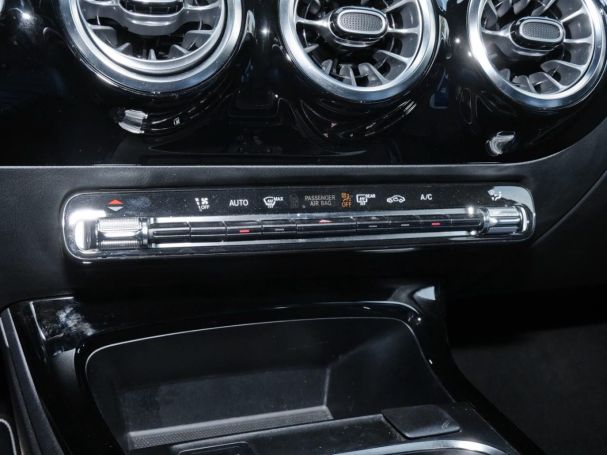 Mercedes-Benz A 200 d AMG Night Edition2020 MBUXNavi+ Kamera