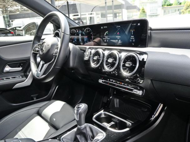 Mercedes-Benz A 200 Progressive MBUXNavi+ Kamera Spiegel-P
