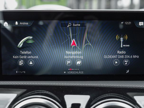 Mercedes-Benz A 200 Kompaktlimousine Progressive Spurhalte LED