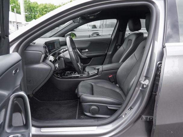 Mercedes-Benz A 200 Kompaktlimousine Progressive Spurhalte LED