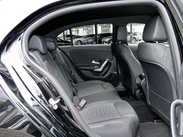 Mercedes-Benz A 200 Kompaktlimousine Progressive Night Kamera