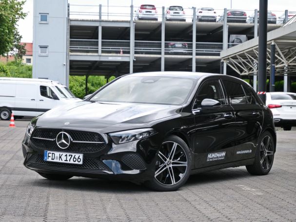 Mercedes-Benz A 200 Kompaktlimousine Progressive Night Kamera