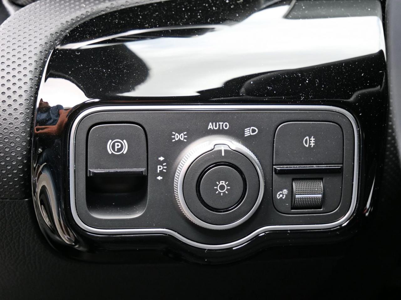 Mercedes-Benz A 200 Kompaktlimousine Progressive Night Kamera