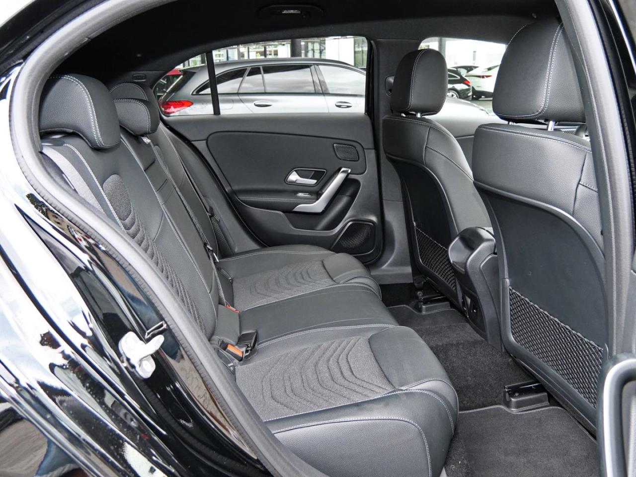 Mercedes-Benz A 200 Kompaktlimousine Progressive Night Kamera