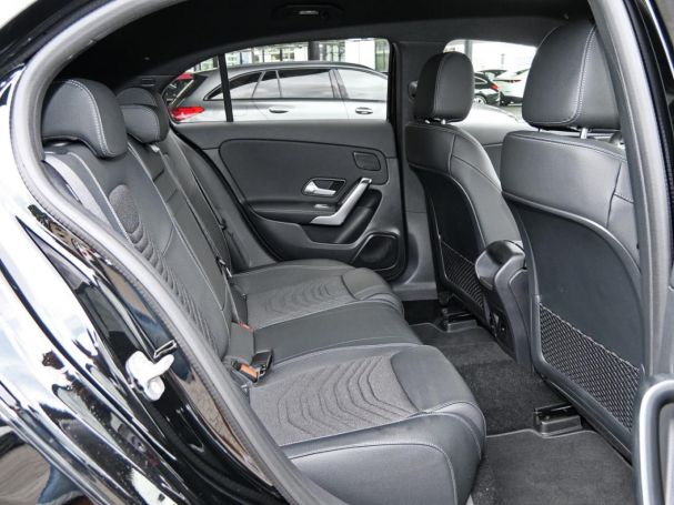 Mercedes-Benz A 200 Kompaktlimousine Progressive Night Kamera