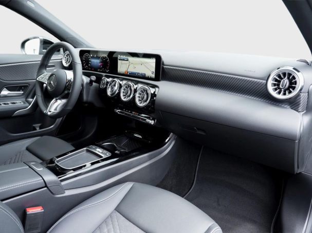Mercedes-Benz A 200 Kompaktlimousine Progressive Distronic AHK