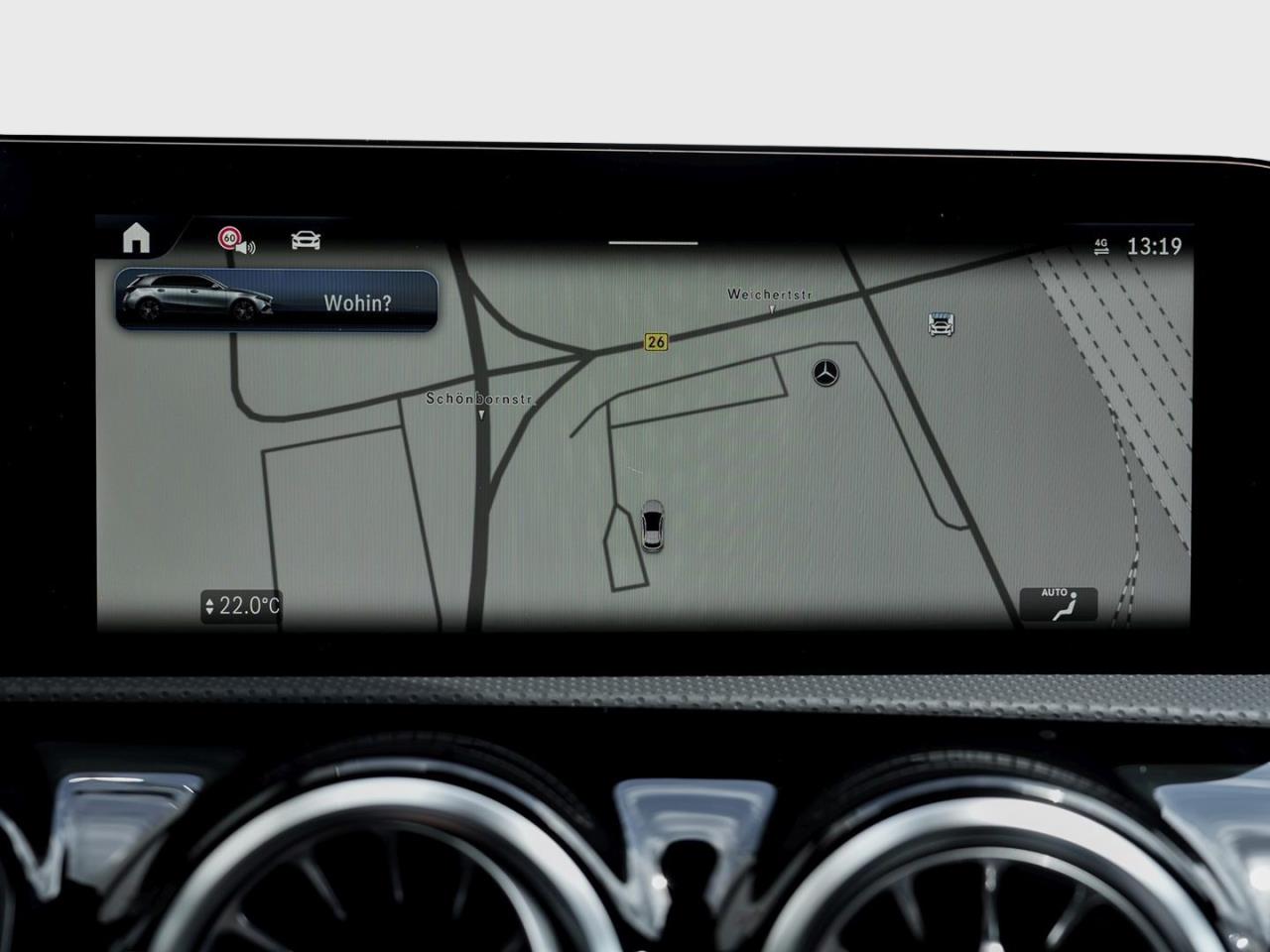 Mercedes-Benz A 200 Kompaktlimousine Progressive Distronic AHK