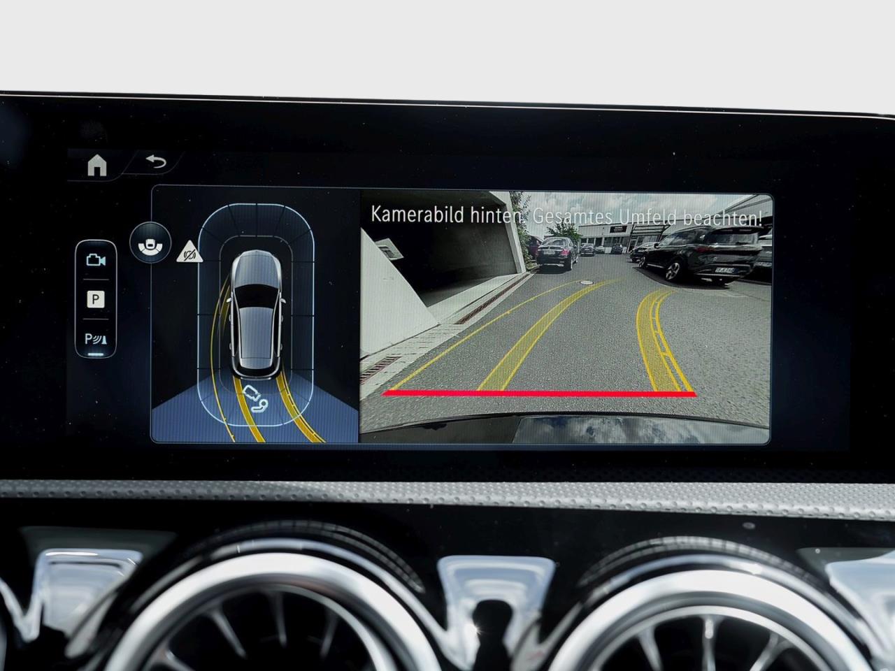 Mercedes-Benz A 200 Kompaktlimousine Progressive Distronic AHK