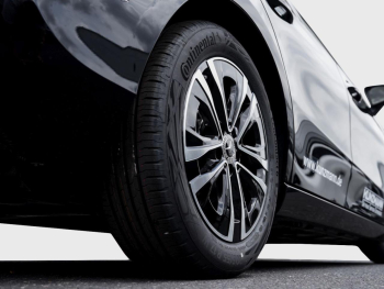 Mercedes-Benz A 200 Kompaktlimousine Progressive Distronic AHK
