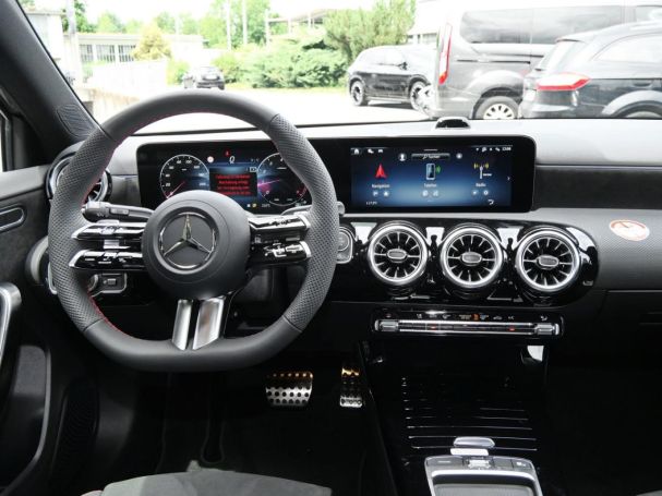 Mercedes-Benz A 200 AMG Night MBUXNavi-Prem. KeylessGo 360°