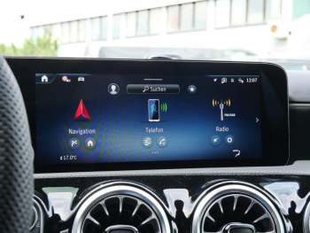 Mercedes-Benz A 200 AMG Night MBUXNavi-Prem. KeylessGo 360°