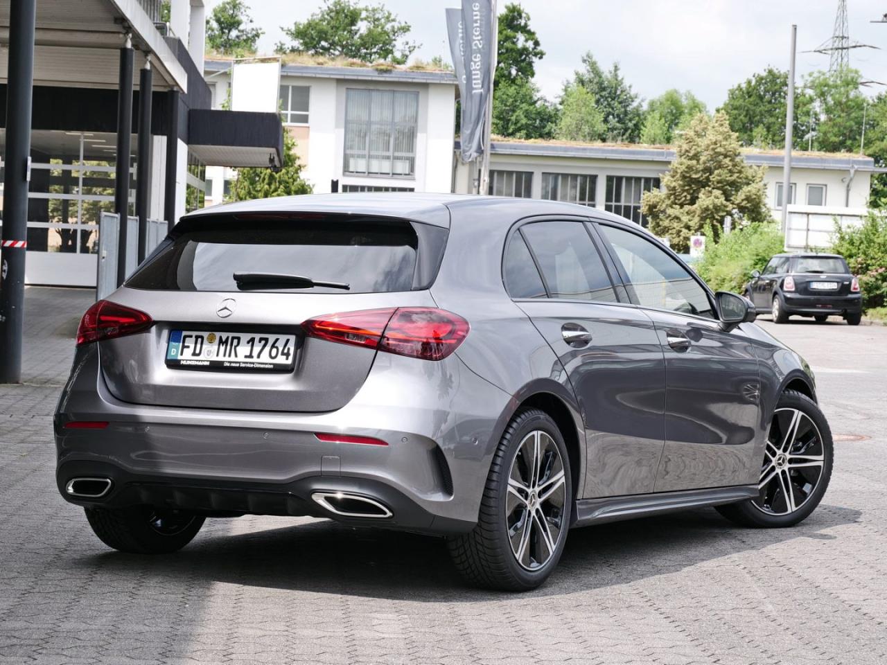 Mercedes-Benz A 200 AMG Night MBUXNavi-Prem. KeylessGo 360°