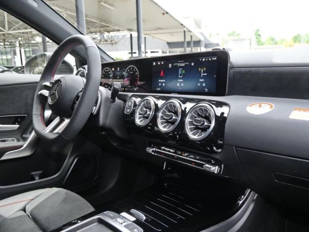 Mercedes-Benz A 200 AMG Night MBUXNavi-Prem. KeylessGo 360°