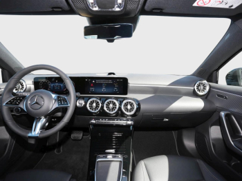 Mercedes-Benz A 200 Progressive Distronic Keyless Kamera ParkA