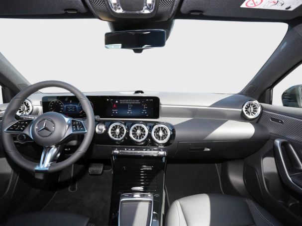 Mercedes-Benz A 200 Progressive Distronic Keyless Kamera ParkA