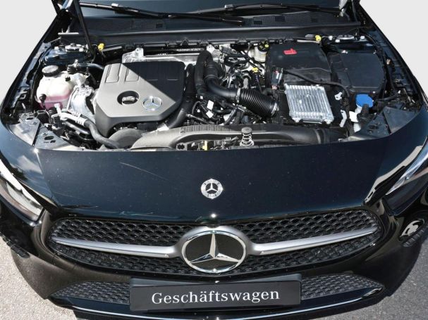 Mercedes-Benz A 200 Progressive Distronic Keyless Kamera ParkA