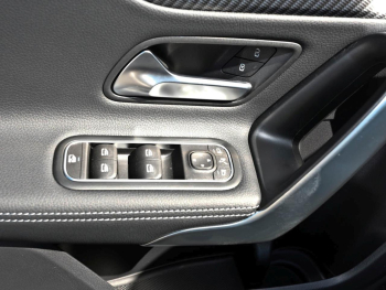 Mercedes-Benz A 200 Progressive Distronic Keyless Kamera ParkA