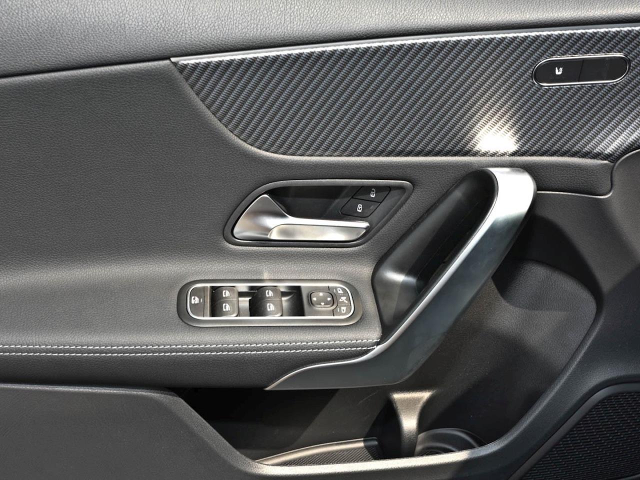 Mercedes-Benz A 200 Progressive Distronic Kamera Totwinkel