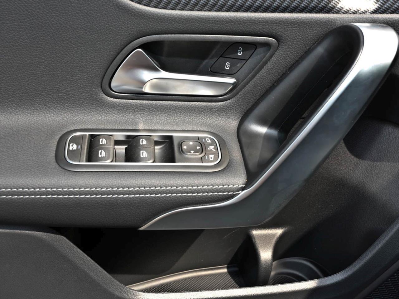 Mercedes-Benz A 200 Progressive Distronic Kamera Totwinkel