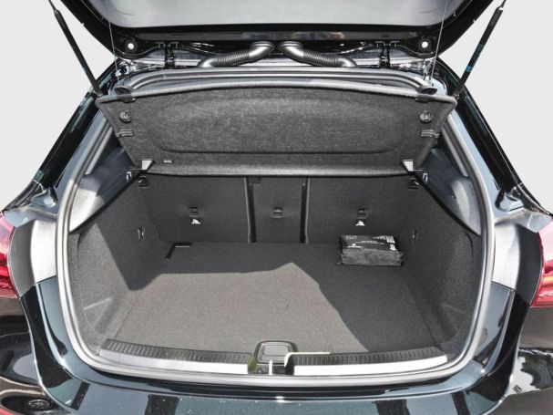 Mercedes-Benz A 200 Progressive Distronic Kamera Totwinkel