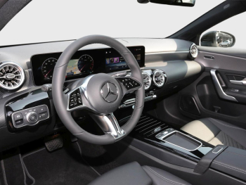 Mercedes-Benz A 200 Progressive Distronic Kamera Totwinkel