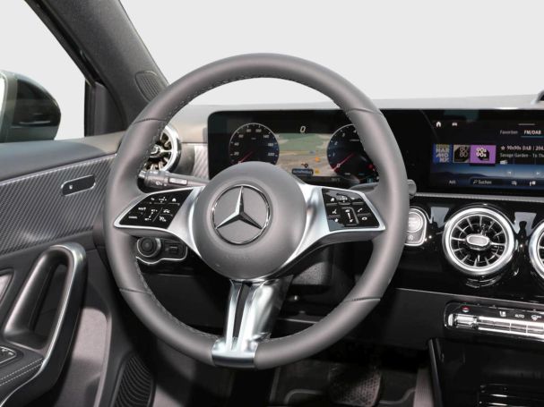 Mercedes-Benz A 200 Progressive Distronic Kamera Totwinkel