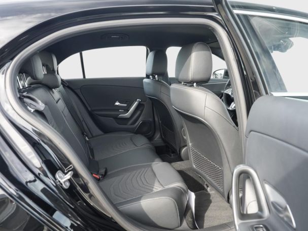 Mercedes-Benz A 200 Progressive Distronic MBUXNavi Kamera