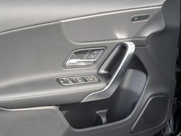Mercedes-Benz A 200 Progressive Distronic MBUXNavi Kamera