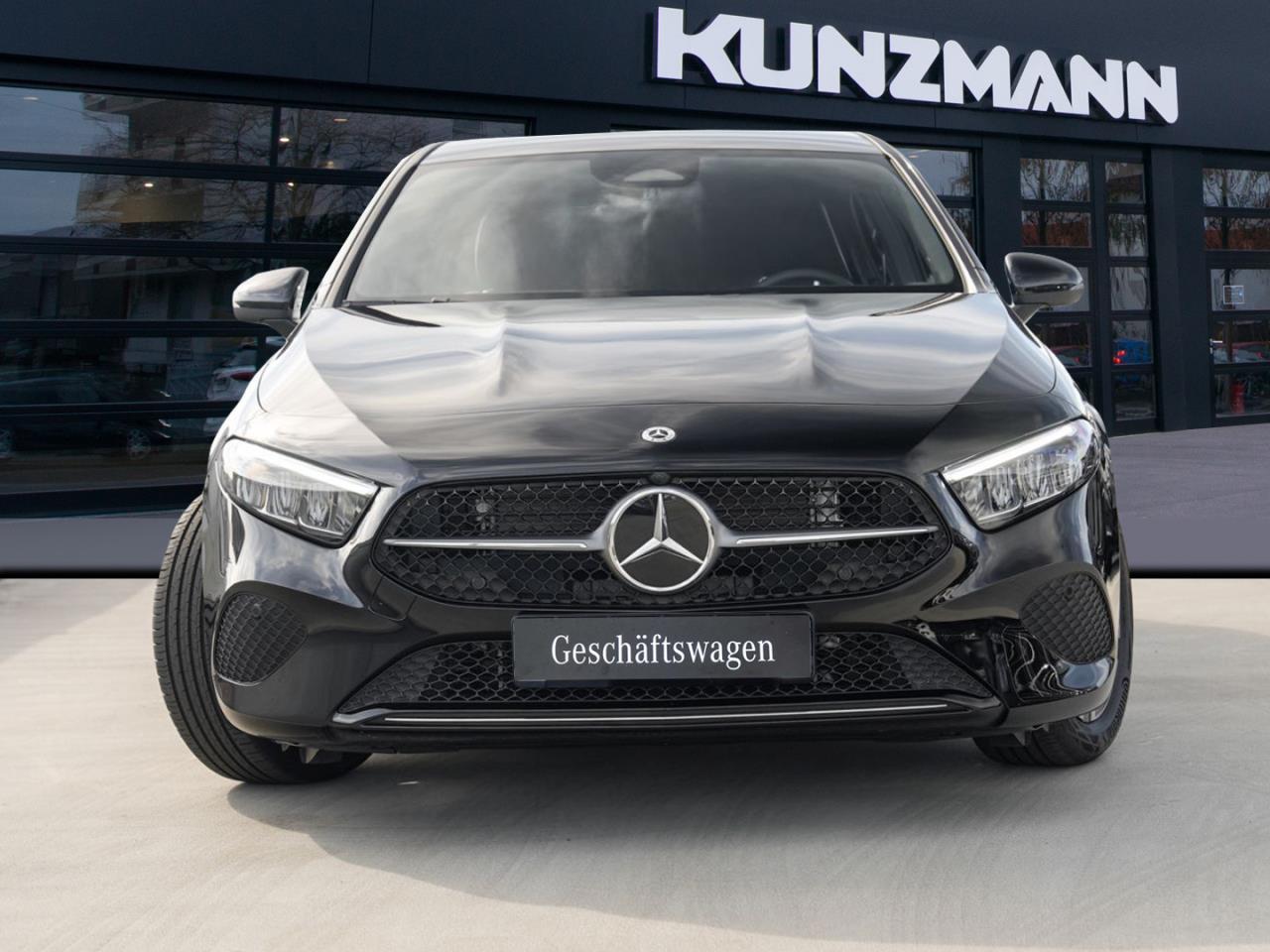 Mercedes-Benz A 200 Progressive Distronic MBUXNavi Kamera