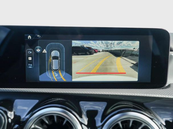 Mercedes-Benz A 200 AMG Advanced+ Night MBUX-Navi Panorama AHK