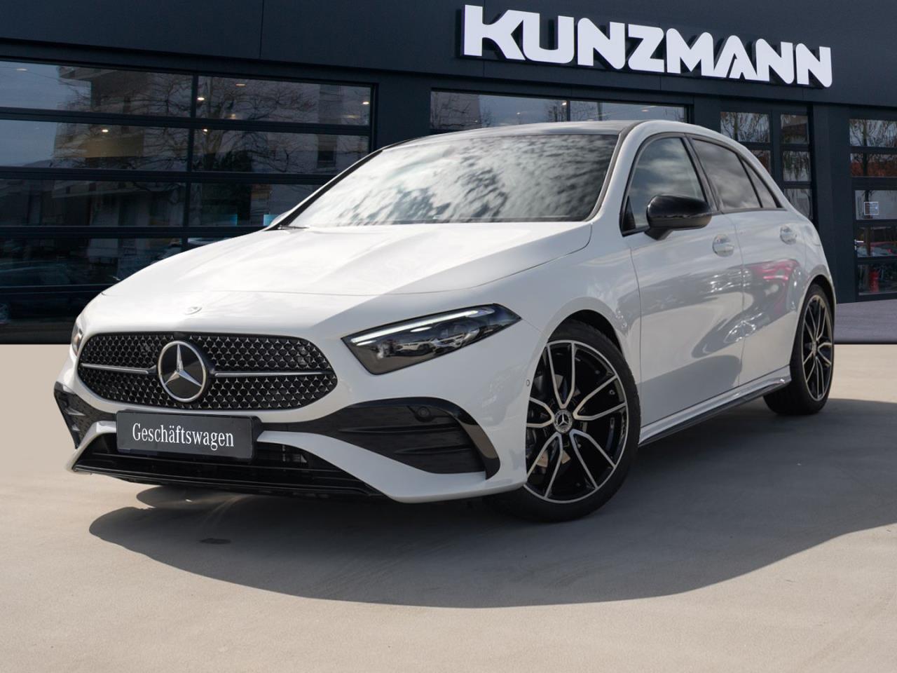 Mercedes-Benz A 200 AMG Advanced+ Night MBUX-Navi Panorama AHK