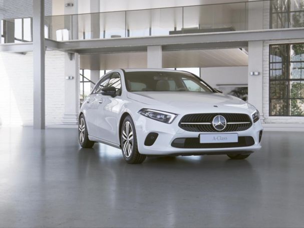 Mercedes-Benz A 220 d Progressive Night Totwinkel HUD 360°
