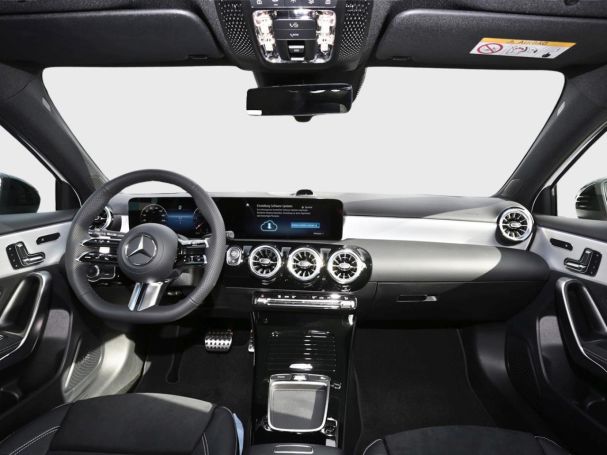 Mercedes-Benz A 220 d AMG Night Panorama Head-Up 360° AHK