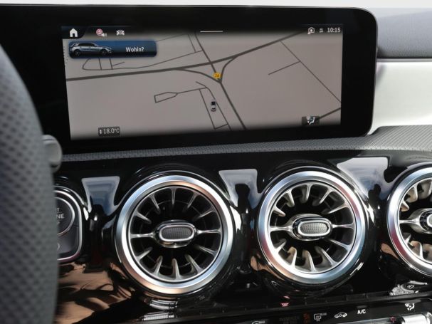 Mercedes-Benz A 220 d AMG Night Panorama Head-Up 360° AHK