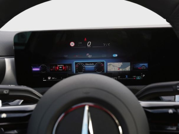 Mercedes-Benz A 220 d AMG Night Panorama Head-Up 360° AHK