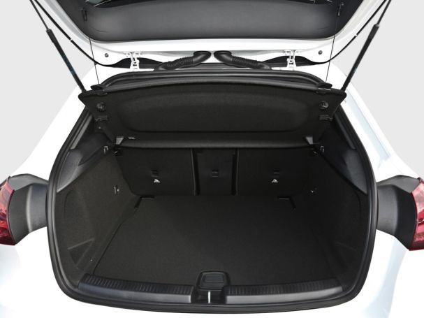 Mercedes-Benz A 220 d AMG Night Panorama Head-Up 360° AHK