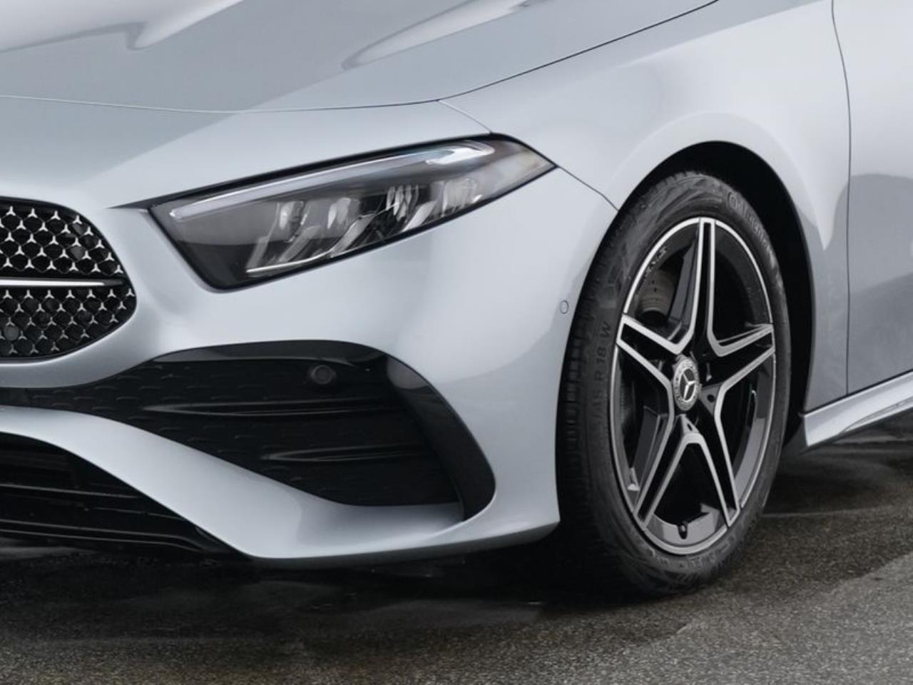 Mercedes-Benz A 250 4M AMG Night Panorama NP 61.166 Burmester