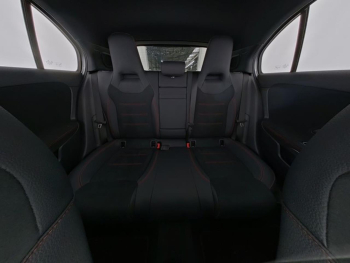 Mercedes-Benz A 250 4M AMG Night Panorama Memory Burmester 360°
