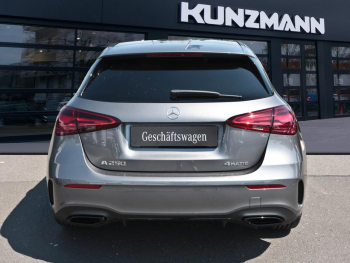 Mercedes-Benz A 250 4MATIC AMG Night Panorama 360° AHK HeadUp
