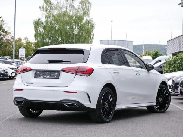 Mercedes-Benz A 250 e  AMG Night MBUX Navi Kamera