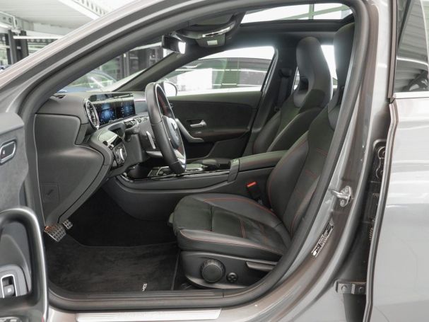 Mercedes-Benz A 250 e  AMG Navi Panorama BusinessP SpurhalteA